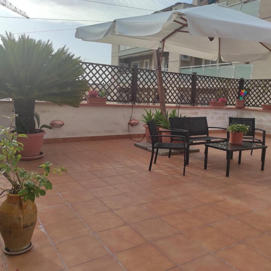 Terrazza Zefiro Casa Vacanze Матера Экстерьер фото